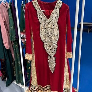 Red Kurta